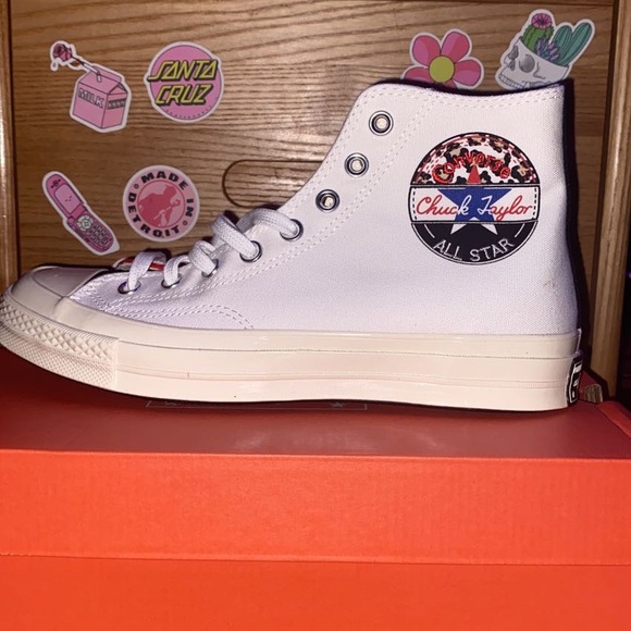 Converse - Picture 4 of 5